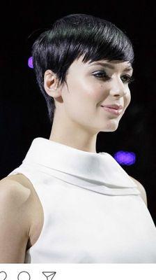 A stunning pixie cut.