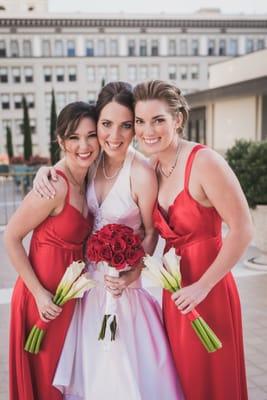 Close up with some of my sisters so you can see some of the details of how awesome our makeup was. (Photography by Studio Merima)