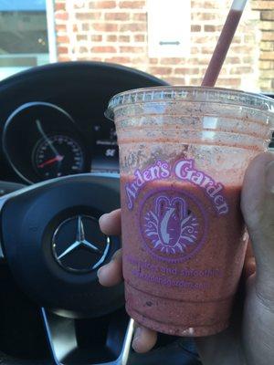 My Favorite Combo: Pineapple Juice, Chia Seed, Double Papaya, Raspberry