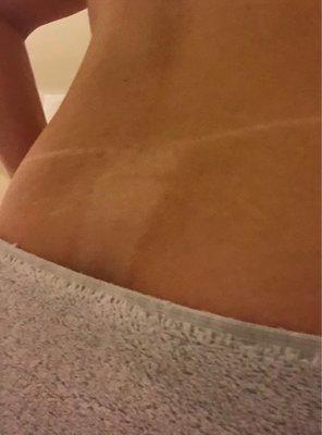 Tan line from Southern Glo_.