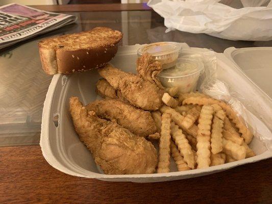 4 piece combo with fries, cold slaw, sauce and Texas toast $10.99