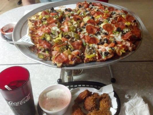 Craig's is the bomb! Great wings and thin crust pizza with toppings on top of toppings!