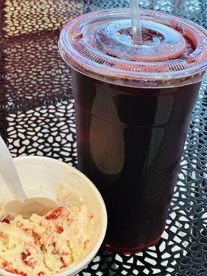 Strawberries and cream ice cream and Agua de Jamaica (Hibiscus water)