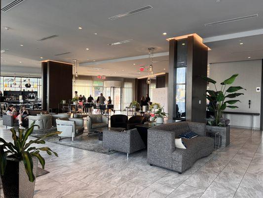 Lobby bar and doors to outside restaurant