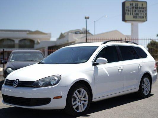 2011 Volkswagen Jetta SportWagen 4dr DSG TDI