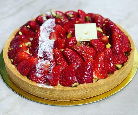 Strawberry tart