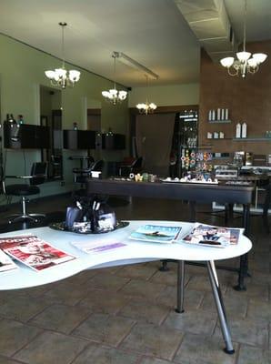 Salon Flor from waiting area