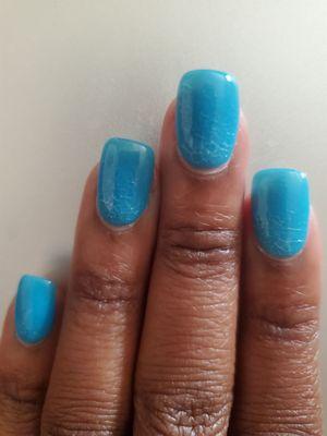 See how the nails are cracking on the topcoat