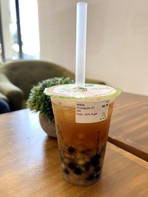 Pineapple Green Tea (with boba)