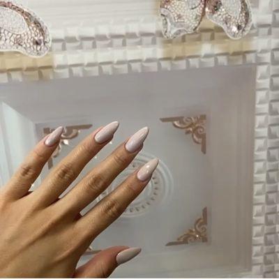 Artificial nails with gel polish