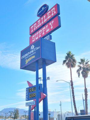 Classic Neon Triangle representing in the signage. Nice touch!