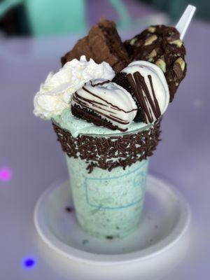 Mint chocolate chip shake