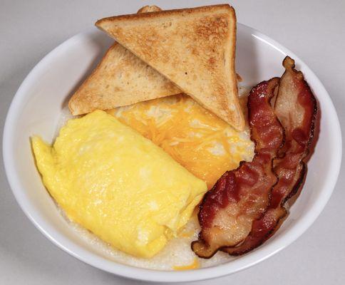 Breakfast Bowl with Bacon, Grits, Texas toast and Egg Scramble