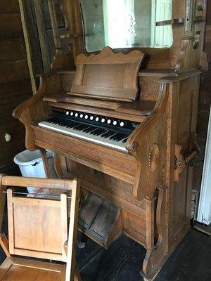 Beautiful pump organ.