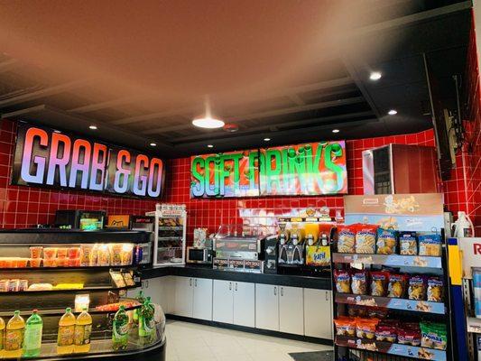 Grab & Go foods & soft drinks