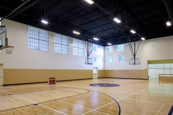 Get in the game and make it rain on our indoor basketball court. Leagues are offered multiple times throughout the year.