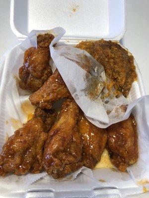 Party Wings w/Yans $12