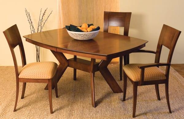 wood dining room table - San Jose