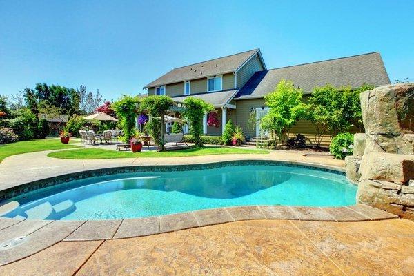 Swimming pool repair, cleaning and maintenance