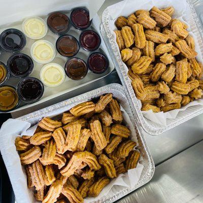 Party Trays + Dipping Sauce