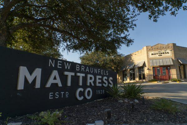 New Braunfels Mattress Co