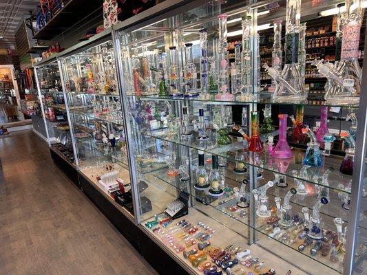 A wide selection of All American glass pipes