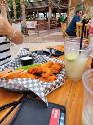 Hot wings at the Turtle Beach Bar