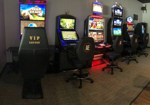 Video poker and slots