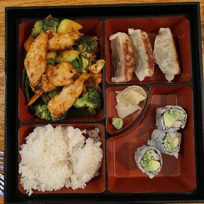 Thai Sour Spicy Chicken Lunch Box