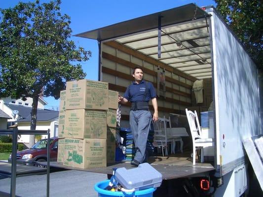 always there when you need us. Best movers at the right price ( hntmoving.com )