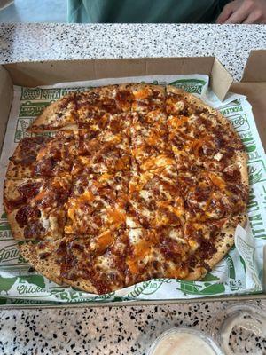 BBQ chicken pizza