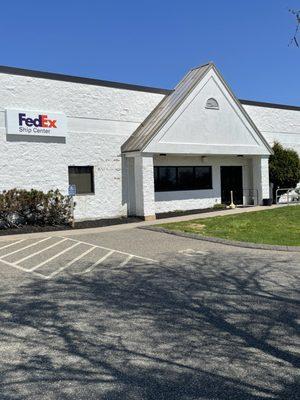 FedEx Ship Center