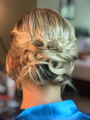 Messy bun updo