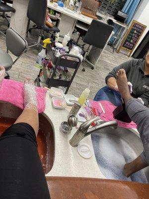 Deluxe Spa Pedicure, Man Mani/Pedi