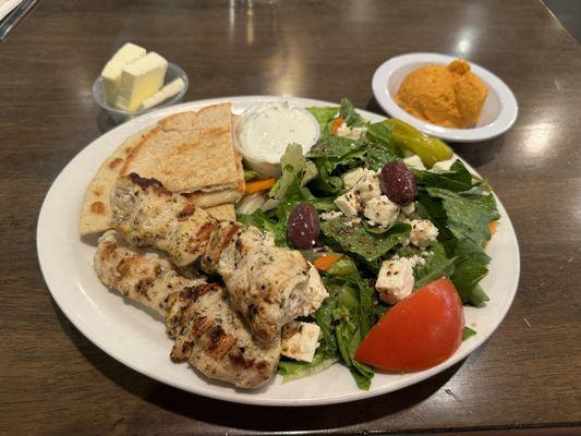 Chicken Plate w/ hummus