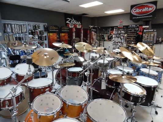 Wide selection of drums and drum kits!