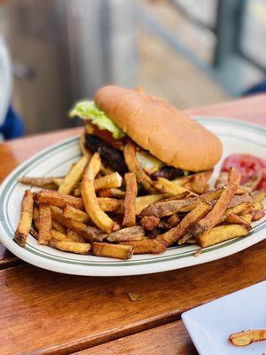 House ground burger with fries