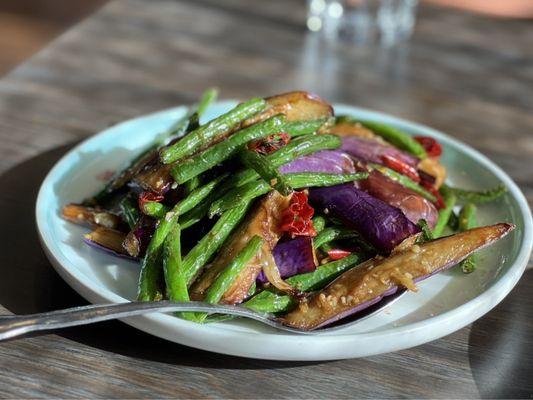 Eggplant and green bean, must order for me on every visit. My friends would drive all the way from UCSF to eat this dish.