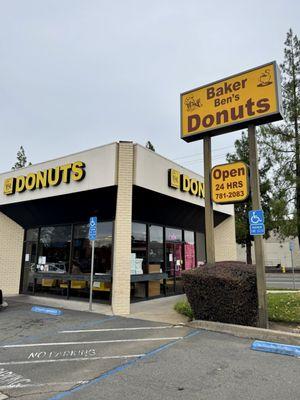 Baker Ben's Donuts