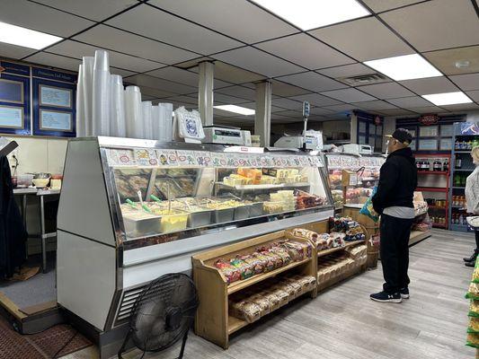 Deli counter