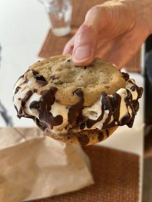 Chocolate chip cookie dough cookie