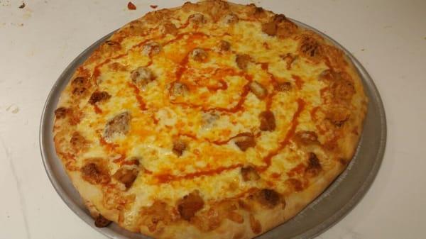 Medium chicken wing pizza