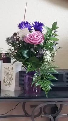 A new tenant came in yesterday and dropped off these Beautiful flowers just to say Thank You. So sweet.