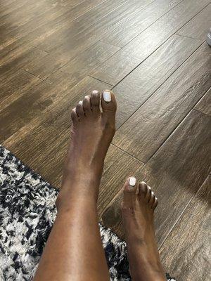 Glittery white polish for the holidays, Cinderspa pedi by Cindy