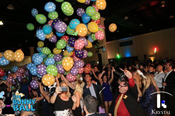 The Bunny Ball 2018 - Balloon drop for 1,500 attendees.