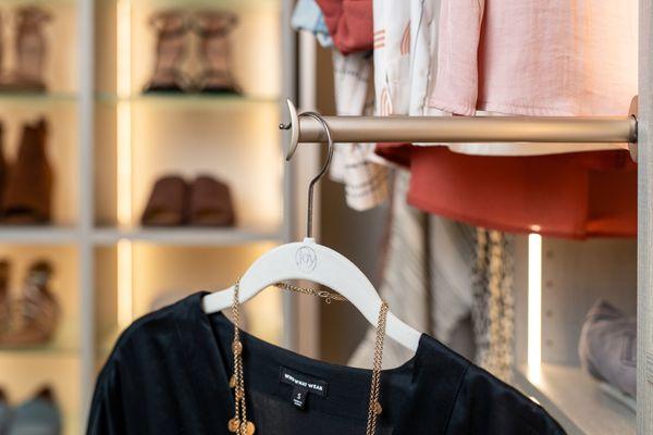 Hanging rod in custom closet