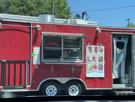 Food truck, easy to miss if you are not looking hard