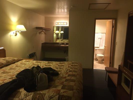 Room at Milwaukie Inn