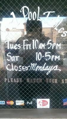 Closed mondays...incorrect hours listed on Yelp