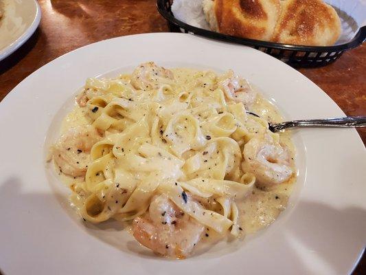 Shrimp Alfredo